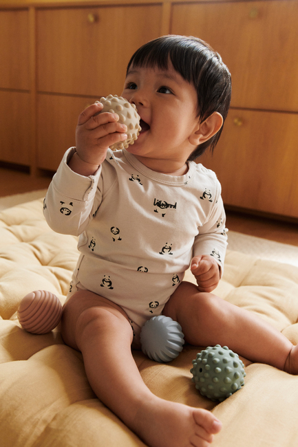 LIEWOOD Dorian Baby Sensory Aktivitätsball, Beach blue/Multi Mix