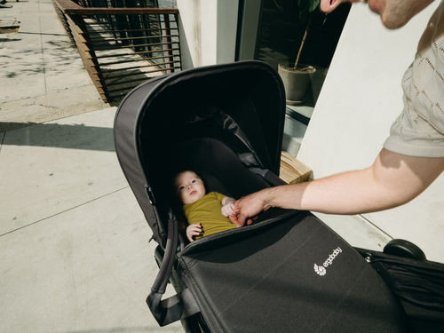 Ergobaby Metro 3 Liegewanne, Schwarz