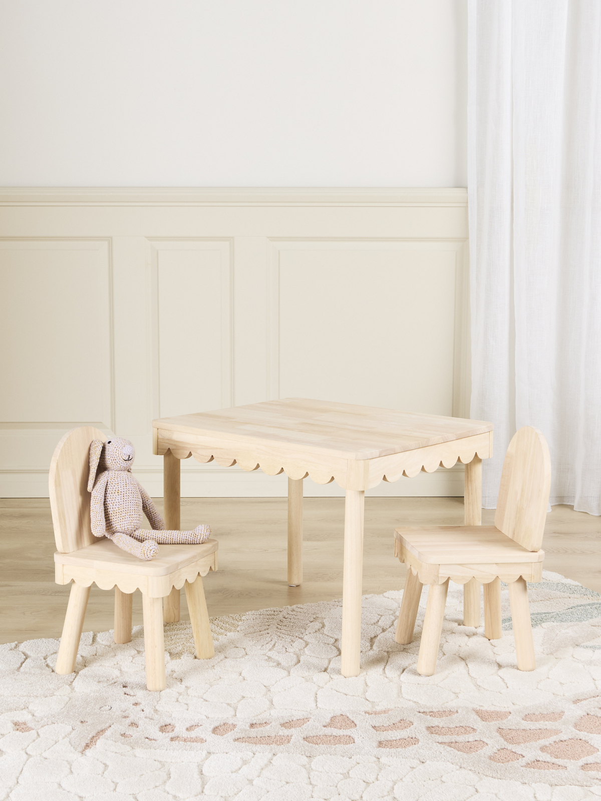 Alice & Fox Dune Tisch & Stühle, Natural Wood