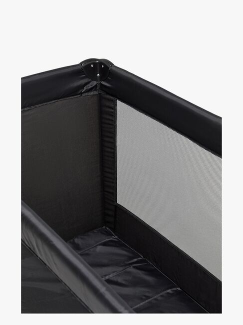 P900-BLACK-4122_3b.jpg