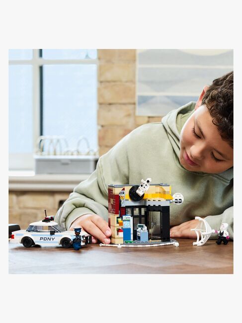 LEGO Super Heroes 76311 Spider-Verse: Miles Morales vs. Spot