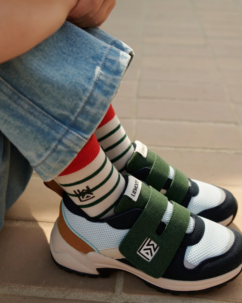 v25_Kampanj_Kategori_banner_815x1020_Summer-faves-Baarnskor.jpg