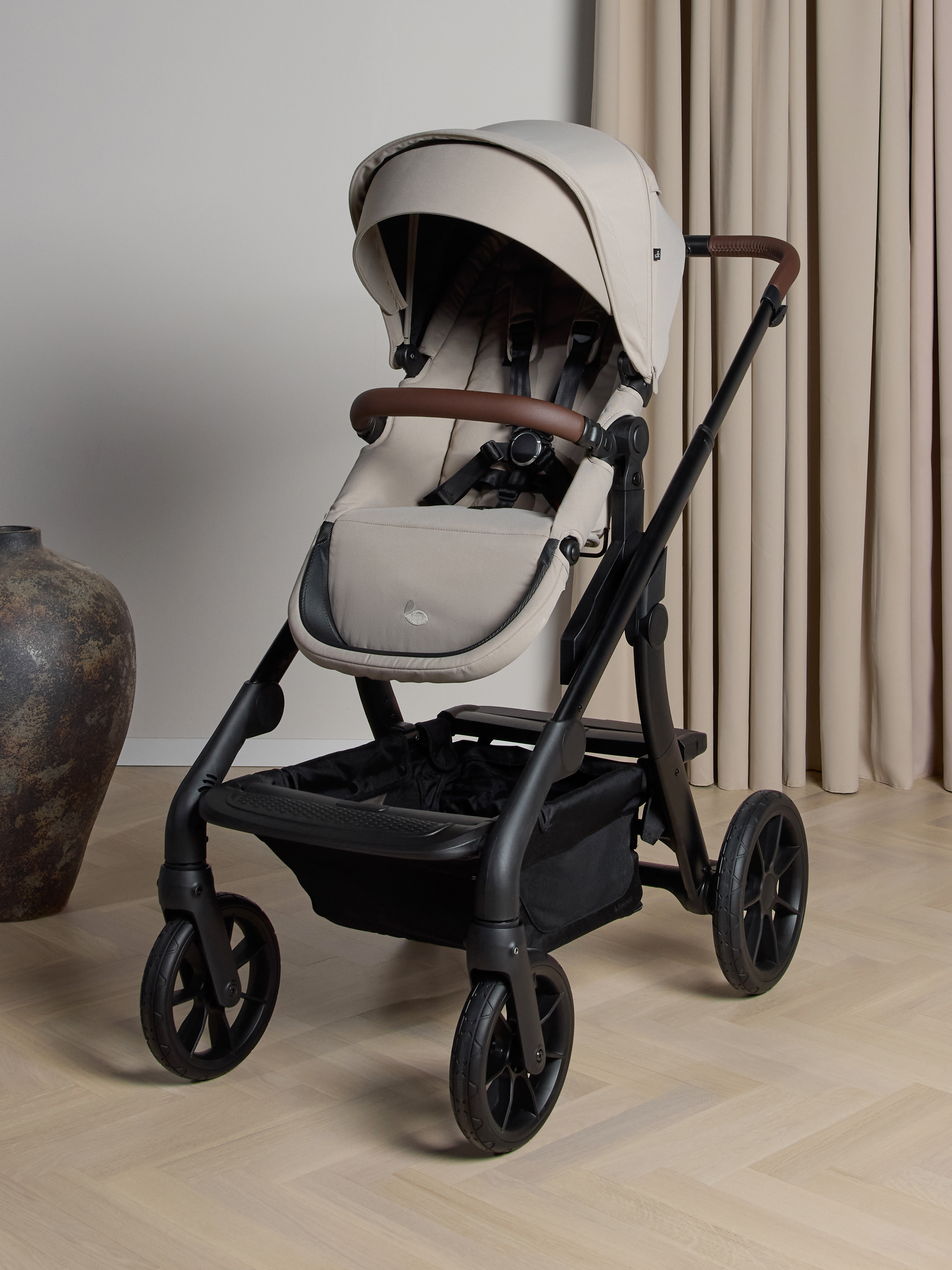 Beemoo Pro Max Kinderwagen, Latte Beige