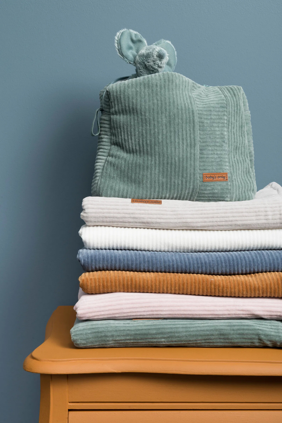 BO-024.010.023.48-4660_4b.jpg