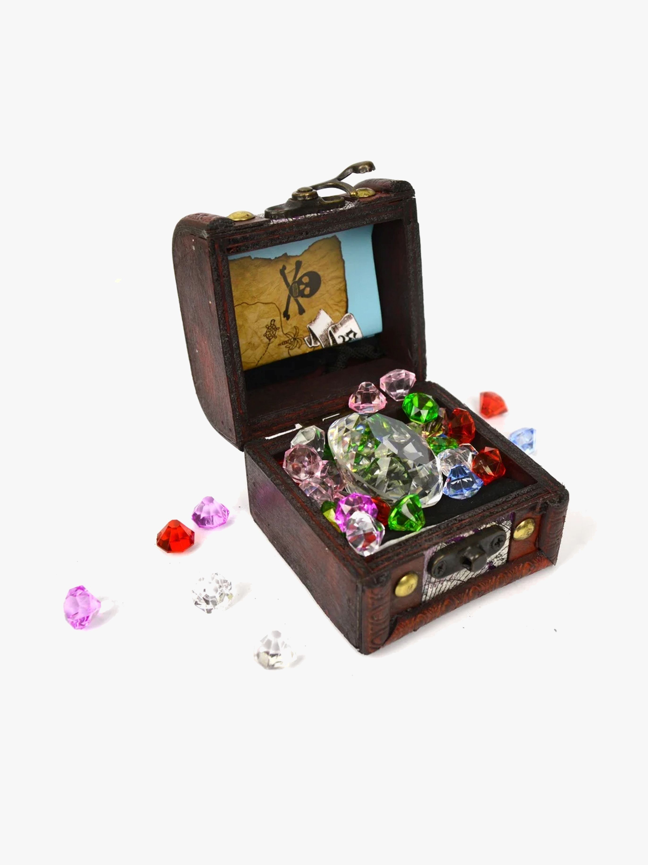 Piraten-Schatztruhe mit Diamanten