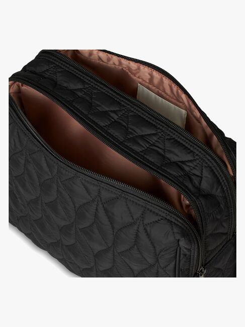 Day ET RE-Q Twist Kulturbeutel L, Black