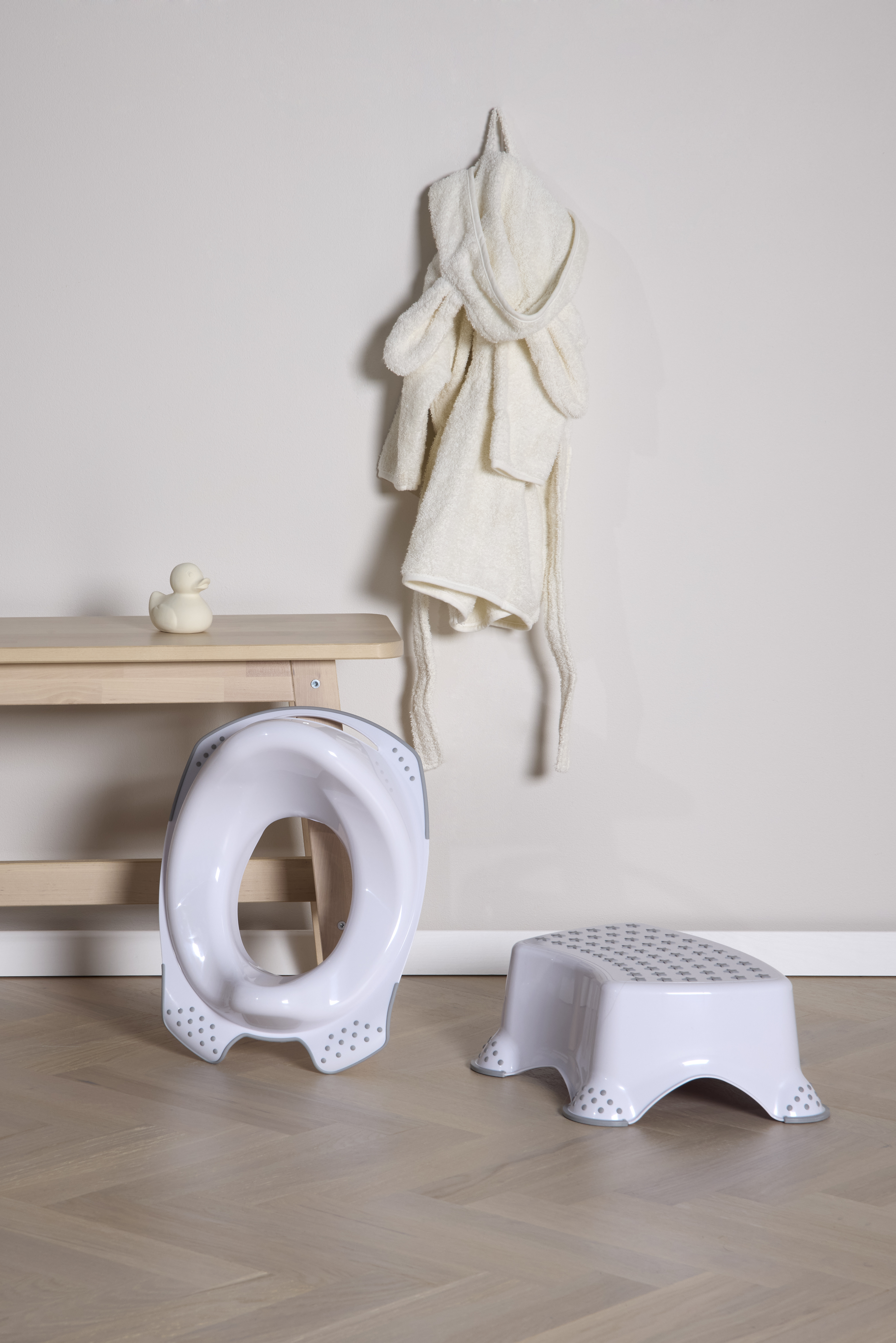 Beemoo CARE Anti-Slip Toilettensitz und Tritthocker, Weiß