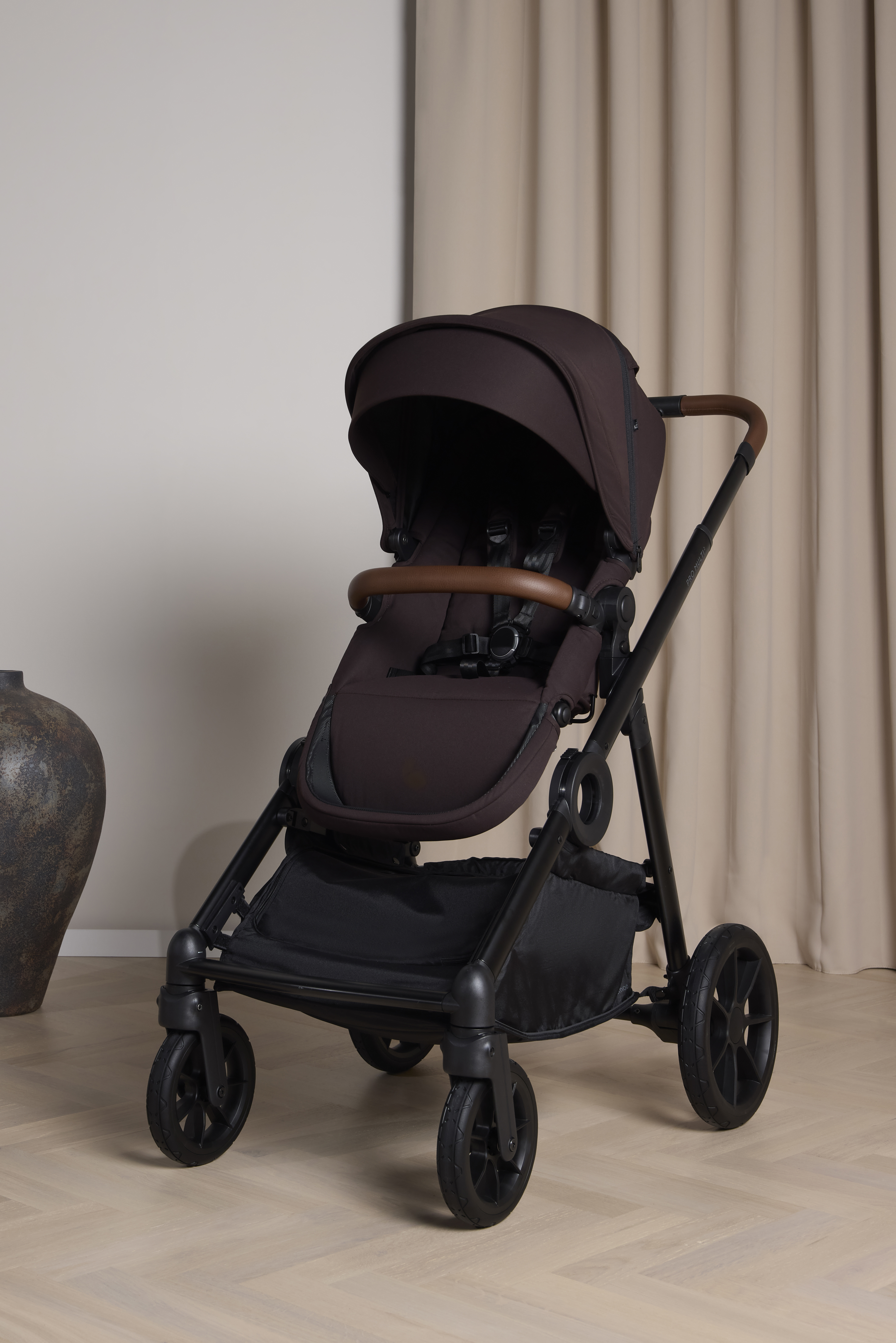 Beemoo Pro Multi 2 Kinderwagen, Espresso Brown