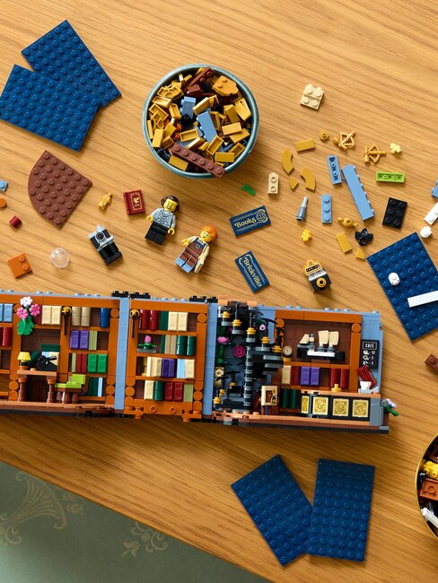 LEGO Icons 11379 Buchladen: Buchstütze 11379-1379_4c.jpg