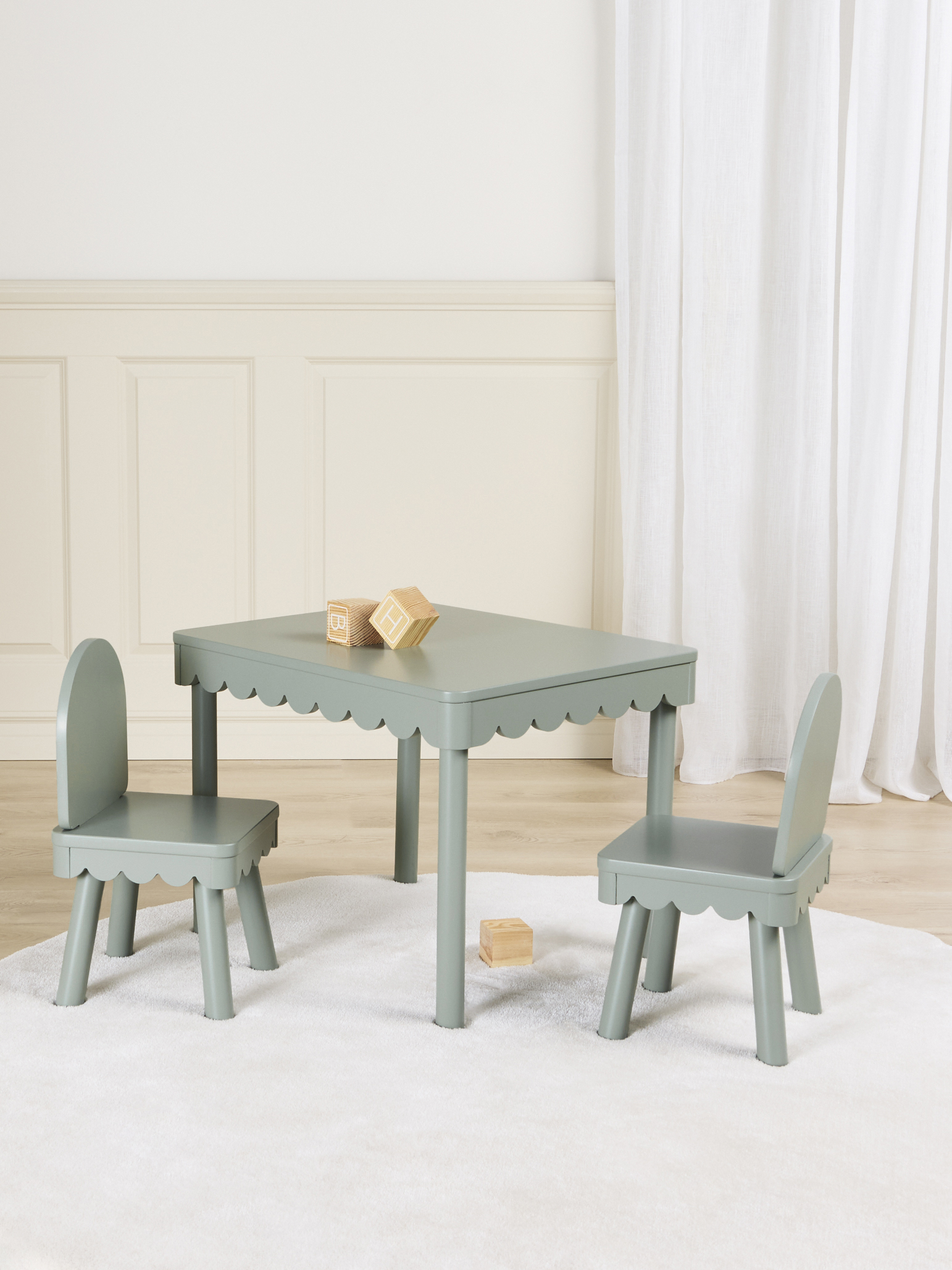 Dune Tisch & Stuhl, Sage