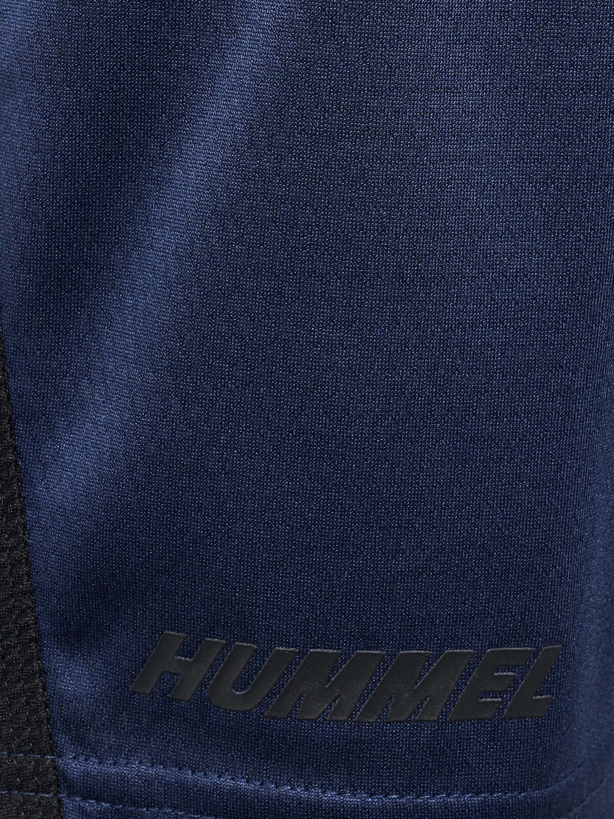 228279-7538-3711_3f.jpg
