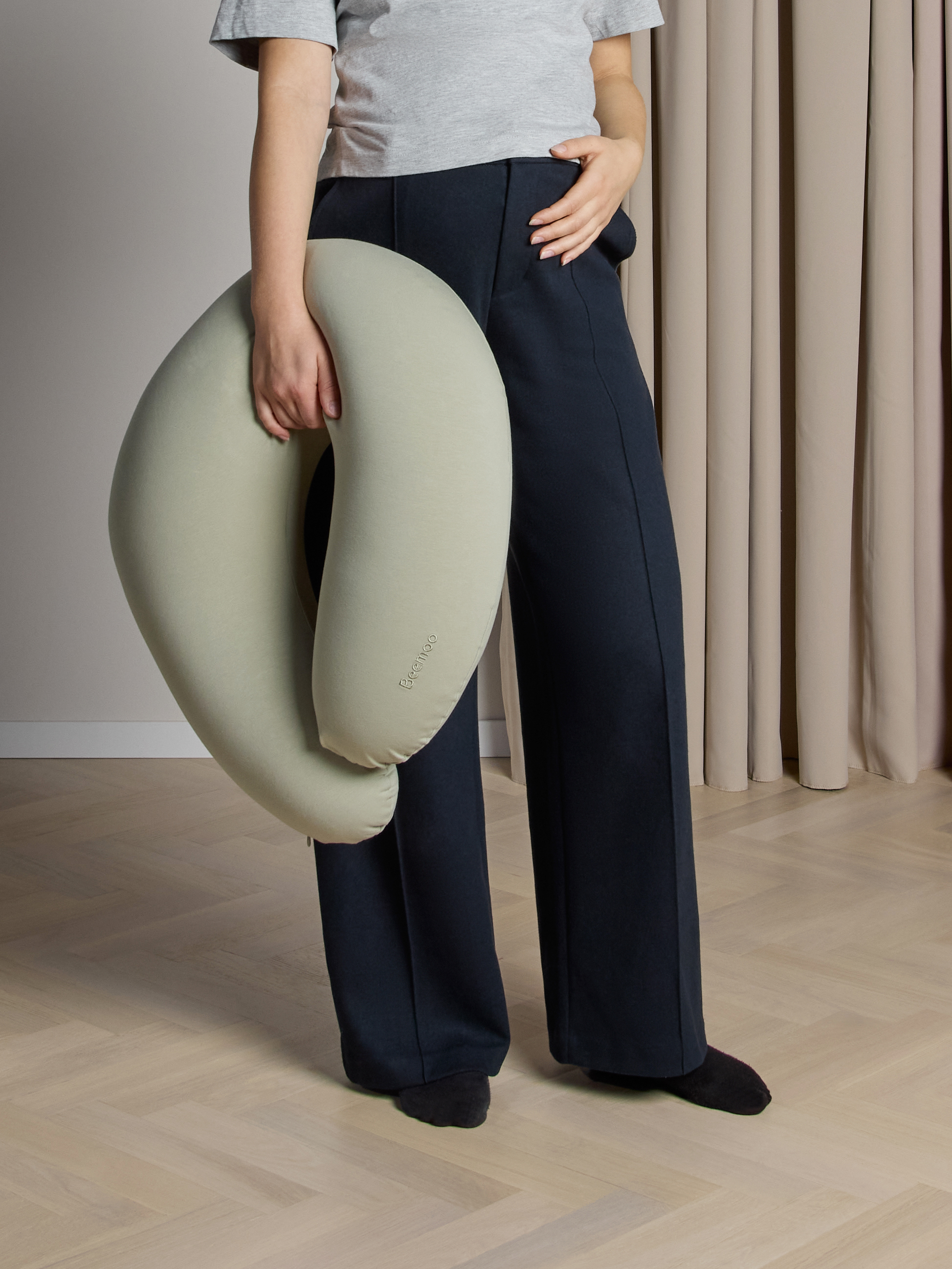 Beemoo CARE Snug Stillkissen, Soft Green