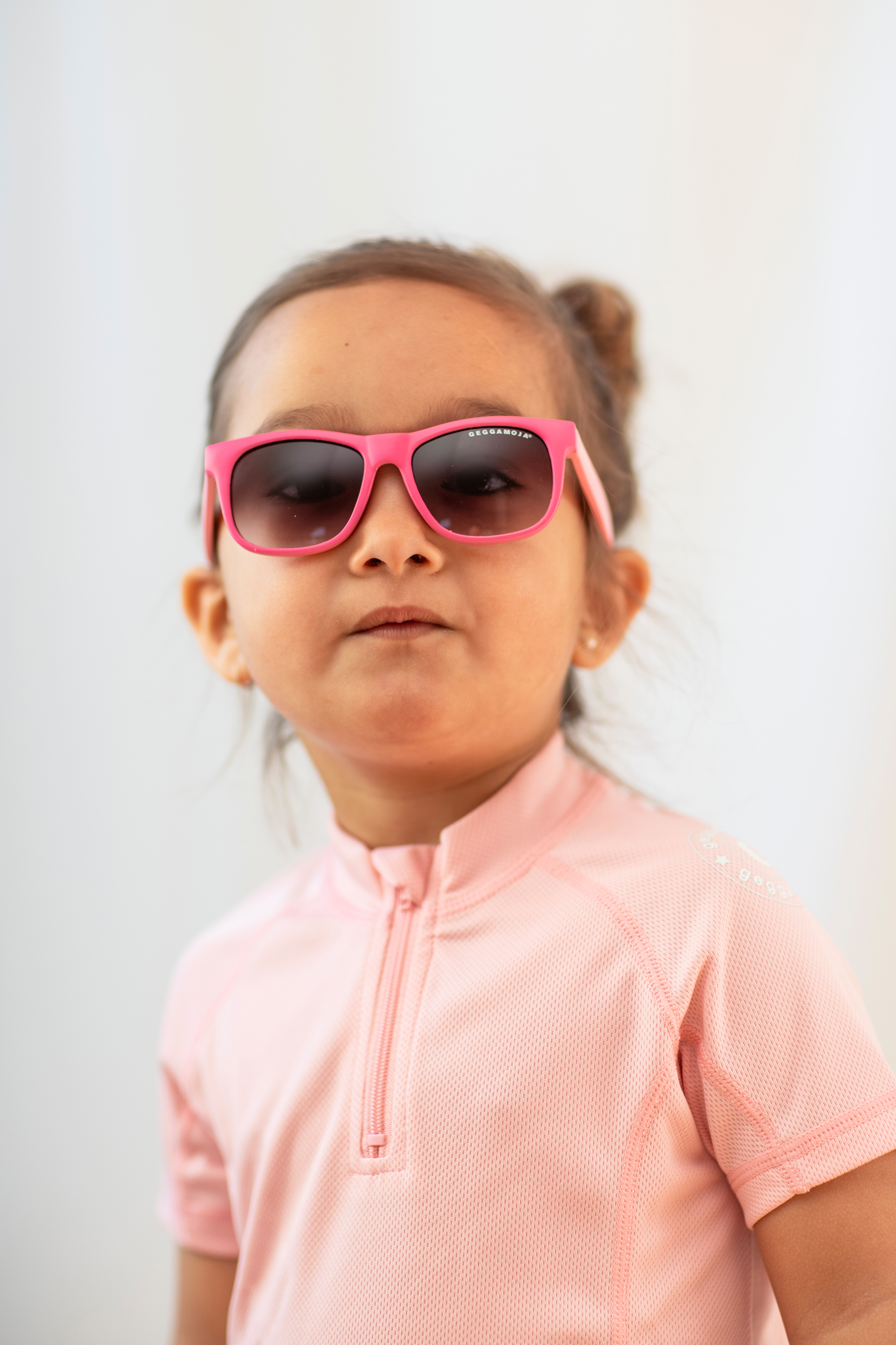 Geggamoja Biegsame Sonnenbrille Breakproof, Pink, 2-6 Jahre