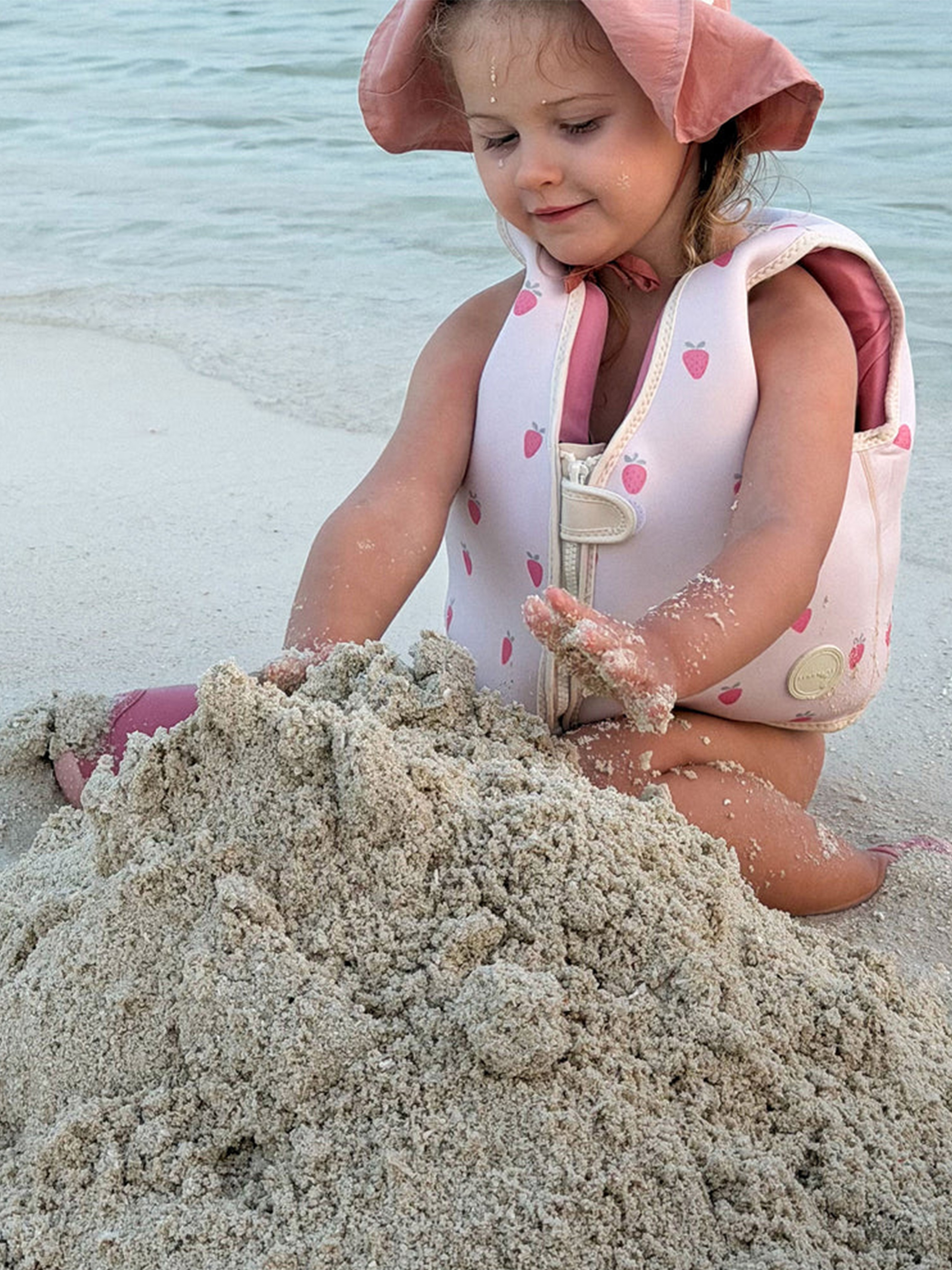 SUNNYLiFE Schwimmweste, Strawberry Sunshine, 2-3 Jahre