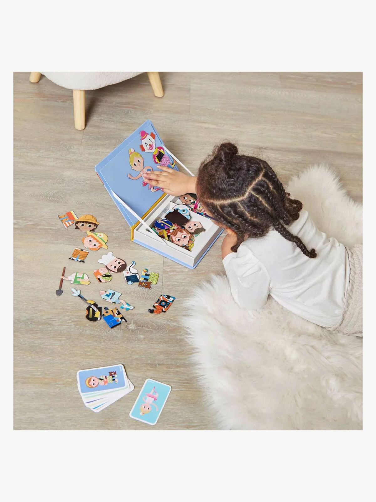 MagneticBook-LKJ2597-3091_4a.jpg
