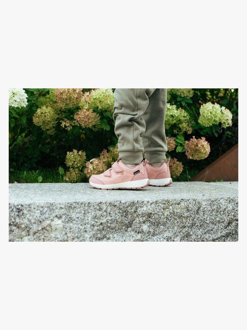Viking Veme Reflex 2V GTX Sneaker, Light Pink