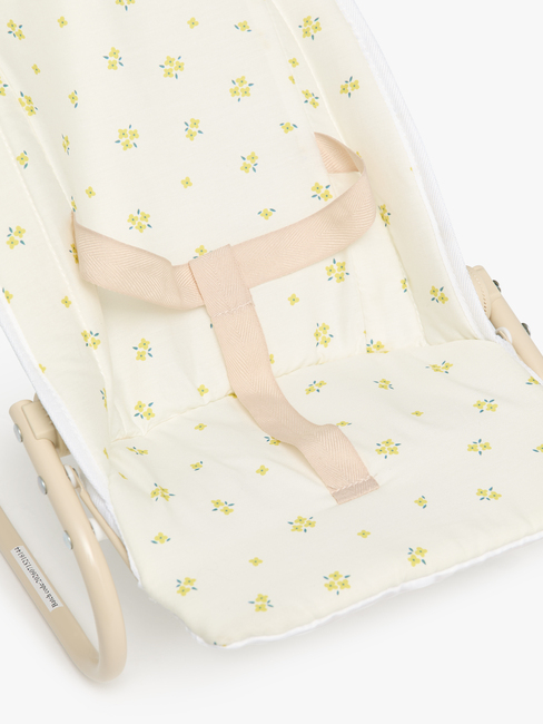 72-3-Buttercups-4676_3d.jpg