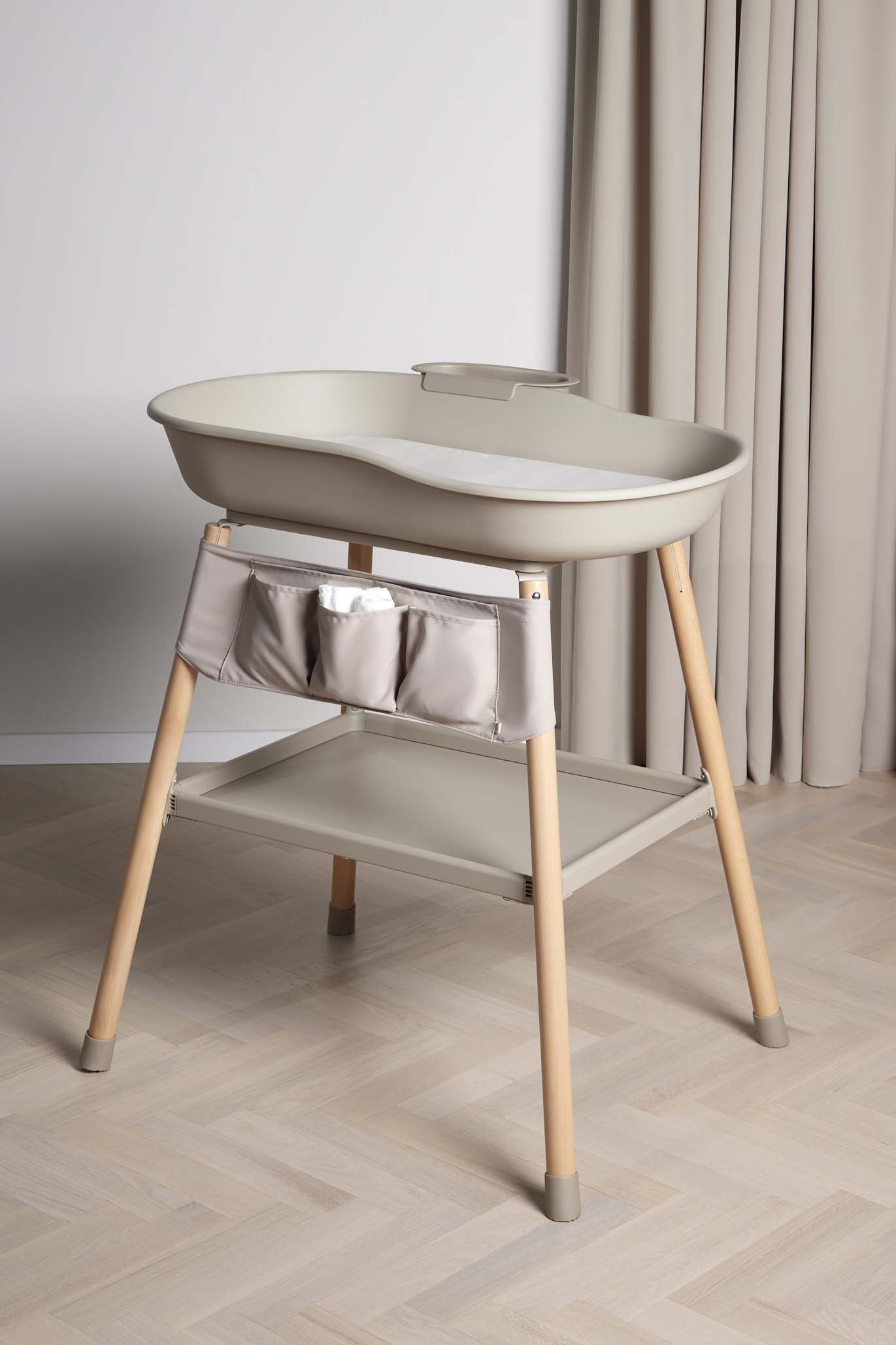 Beemoo CARE Ease Wickeltisch, Truffle Beige