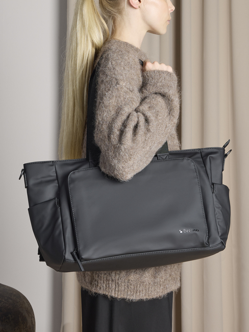 BM-701002-BLACK-4754_4.jpg