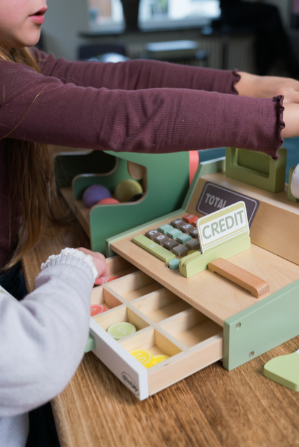 Dantoy Kaufladenkasse Holz Geschenkbox