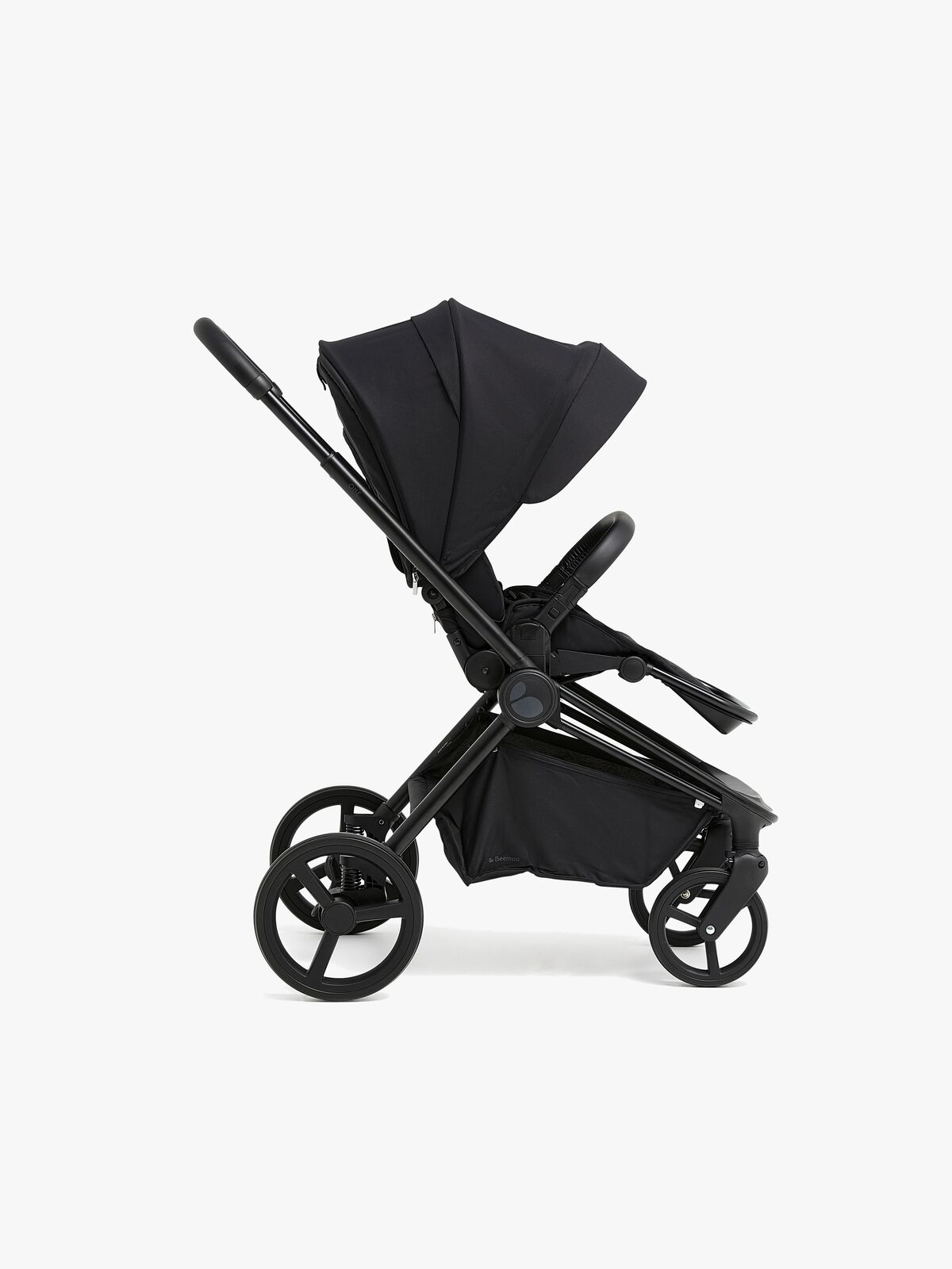 BEEMOO-ONE-ALLBLACK-1895_3d.jpg