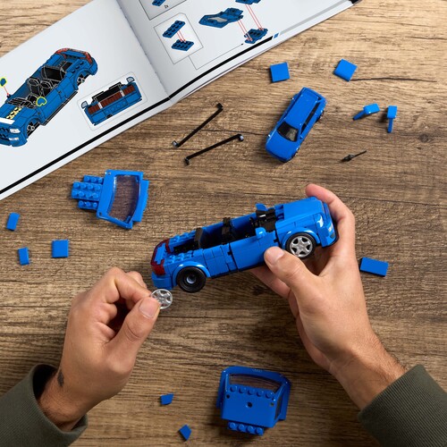 Mattel Brick Shop Hot Wheels Speed Series Bausatz Audi Avant RS2 -94