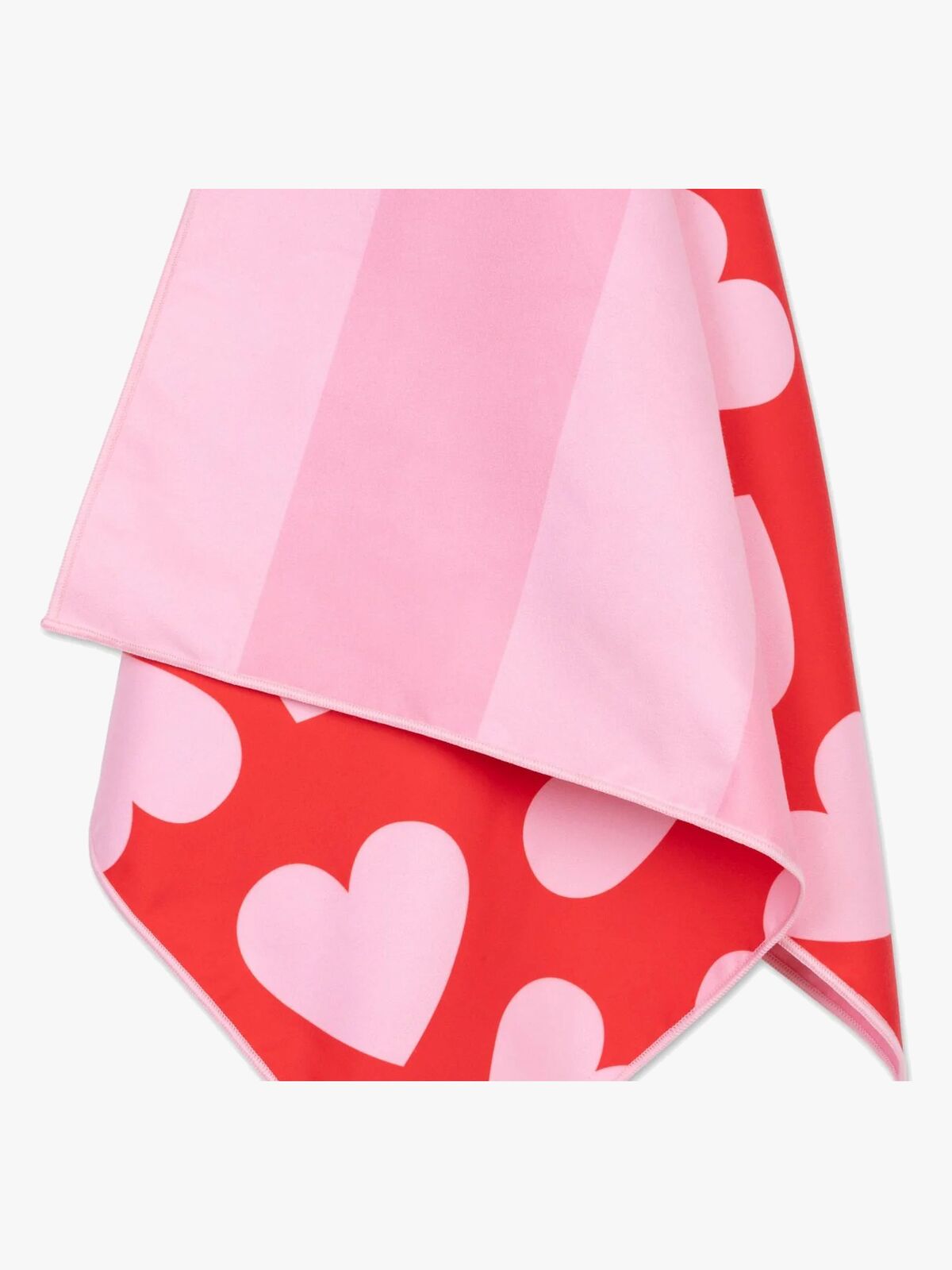 2024SE1681-HeartsRed-4663_3b.jpg