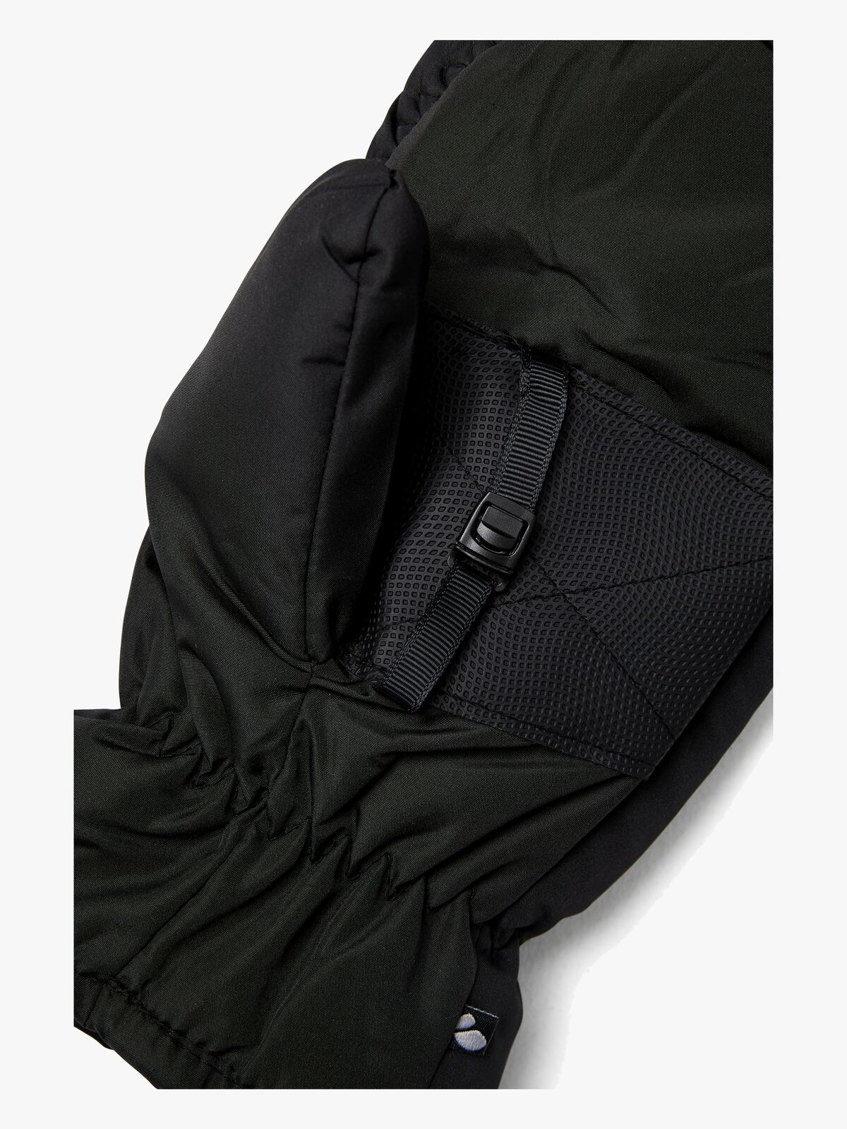 TB24-BLACK-2007_3b.jpg