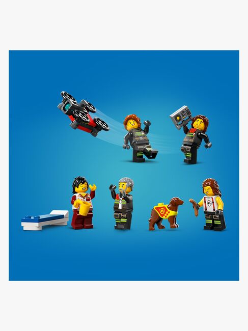 LEGO City 60414 Feuerwehrstation mit Drehleiterfahrzeug