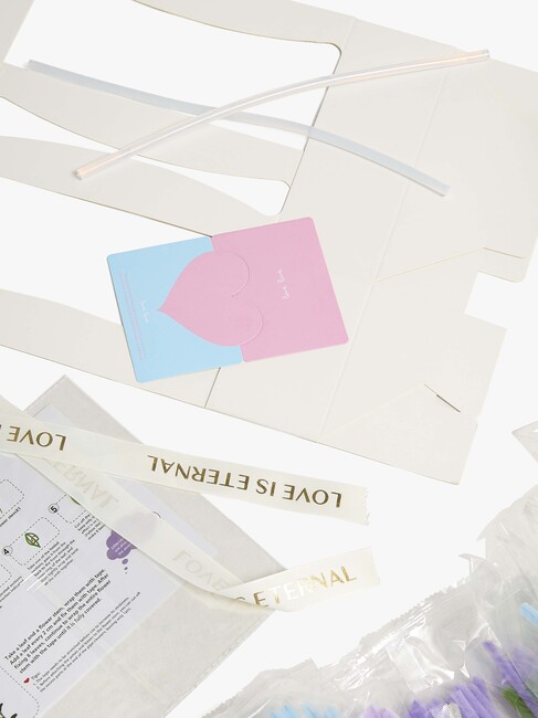 Fippla DIY-Set Blumenstrauß mit Pfeifenreinigern 32 Teile, Lila