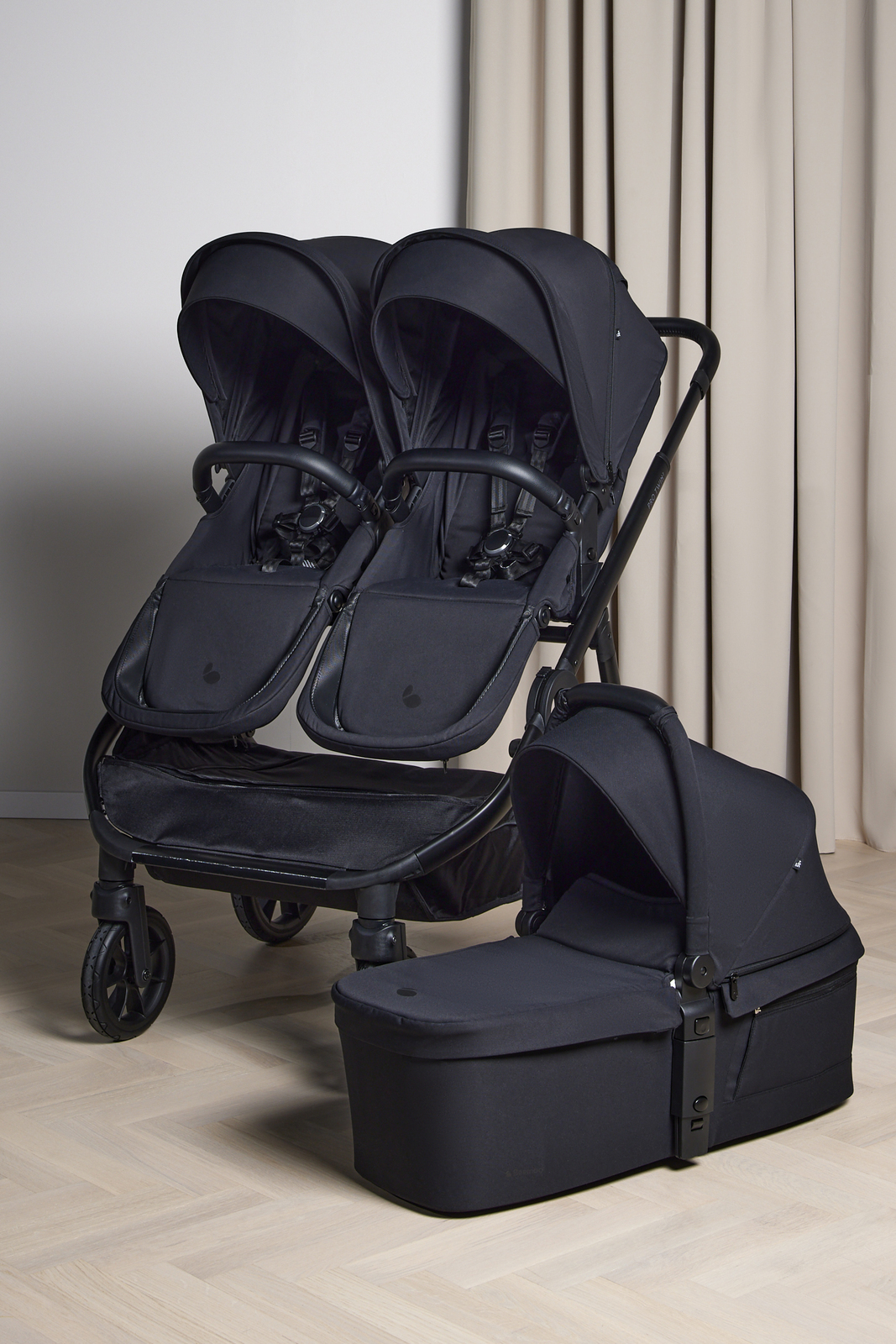 Beemoo Pro Twin 2 Geschwisterwagen inkl. Liegewanne, Coffee Black