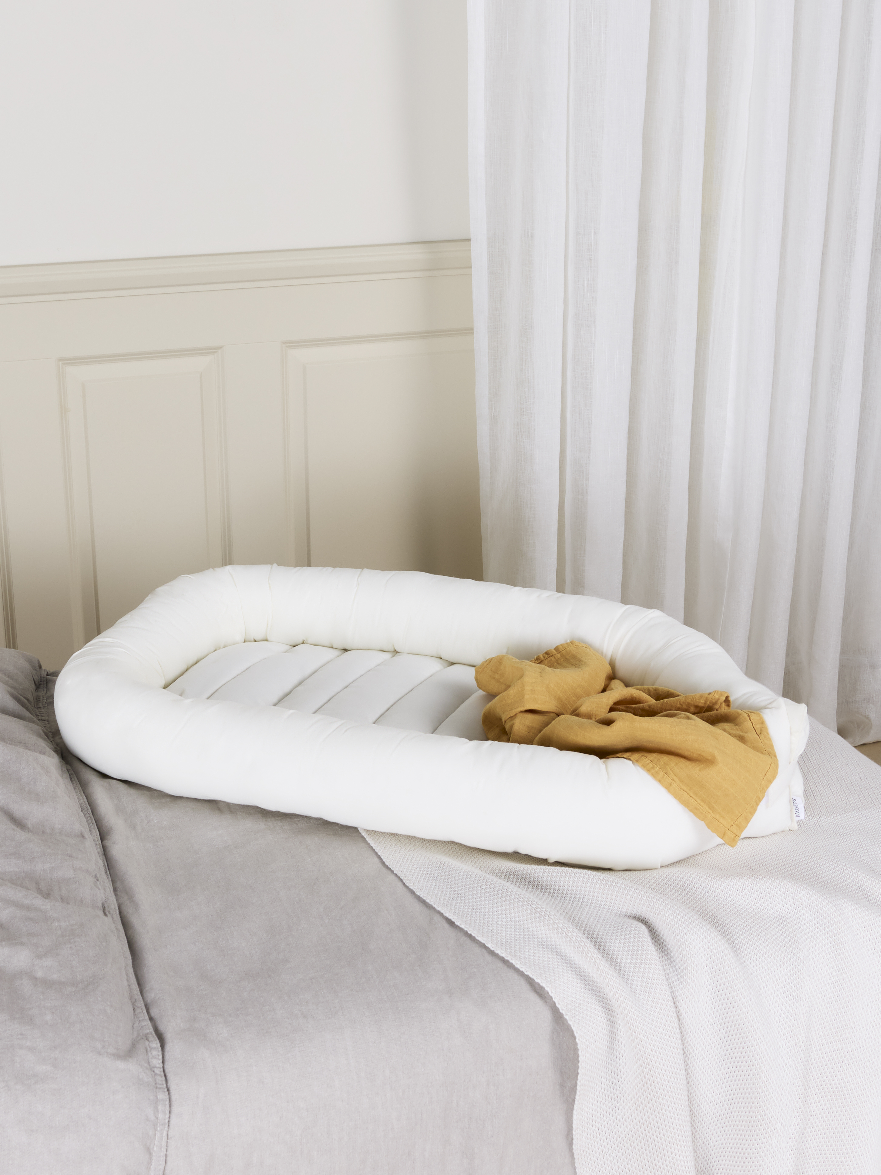 Alice &  Fox ADA Babynest, Weiß