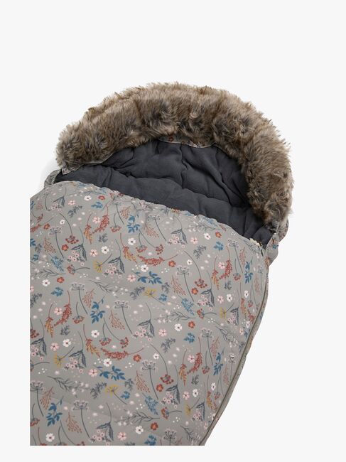 PC-330420-FLOWERSGREY-1800_3b.jpg