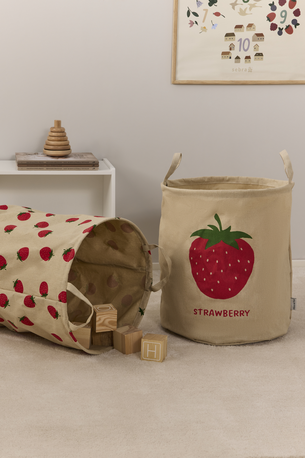PF-011 No 37- STRAWBERRY -4473_5.jpg