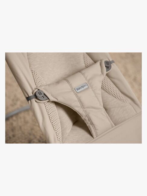 BabyBjörn Balance Soft Babywippe Tri-Fabric, Sandgrau