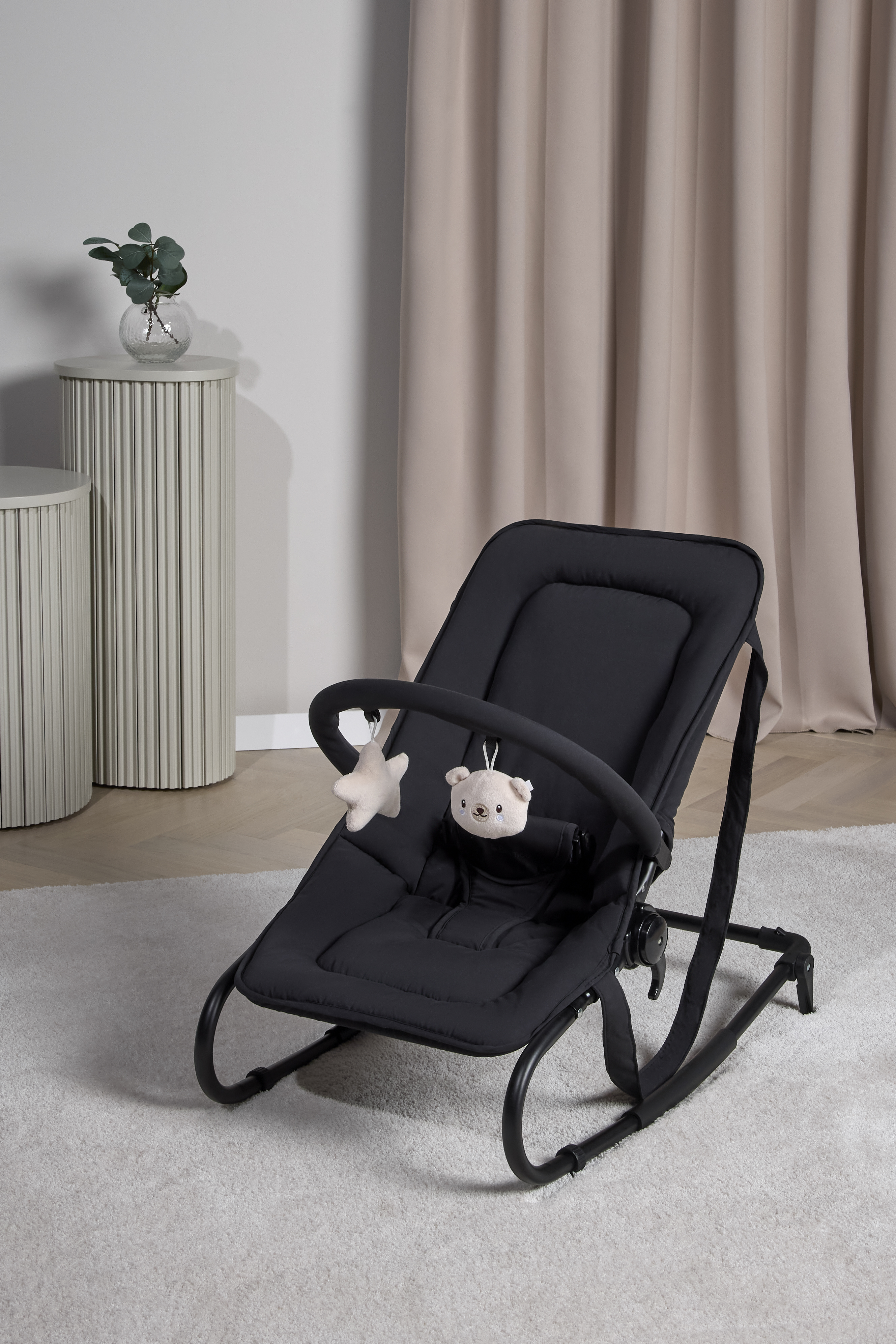 Beemoo PLAY Simple Babywippe, All Black
