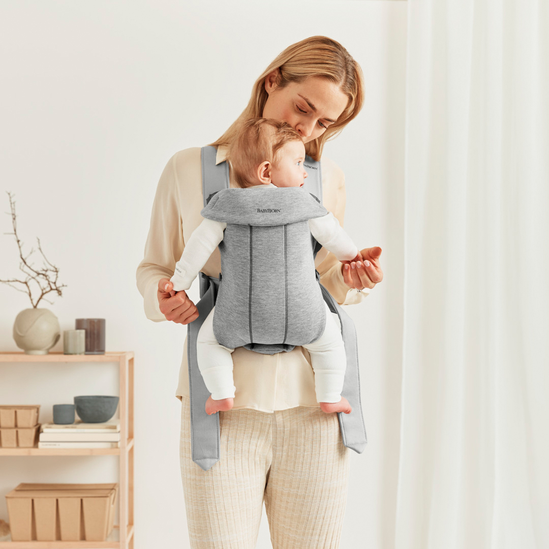 BabyBjörn Mini Babytrage 3D Jersey, Hellgrau