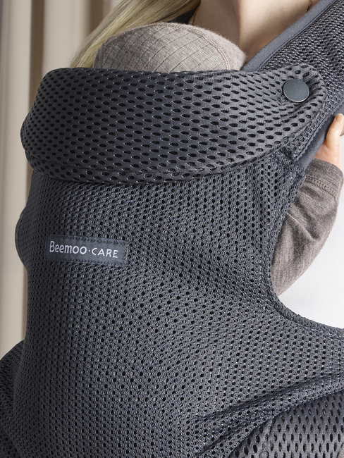 UB0-21-GreyMesh-4590_4a.jpg