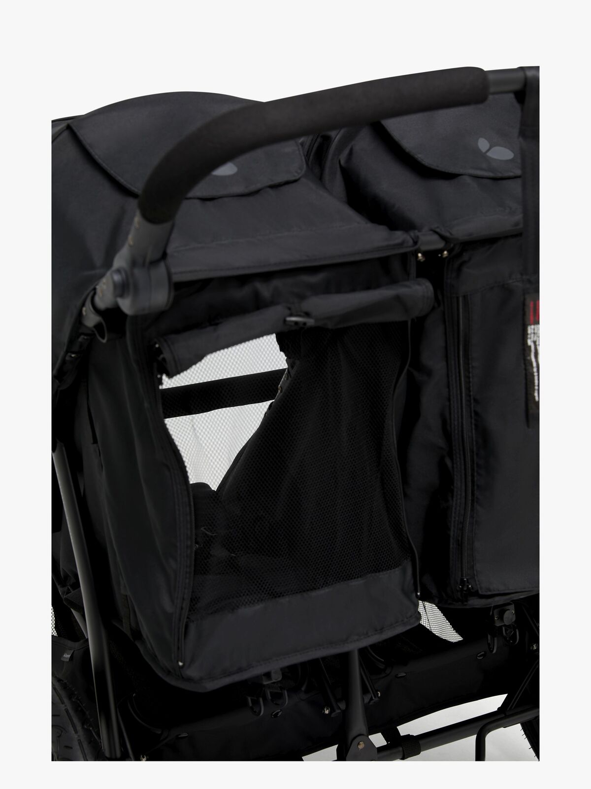 BM-ACTIVITYTWIN-BLACK-1895_4d.jpg