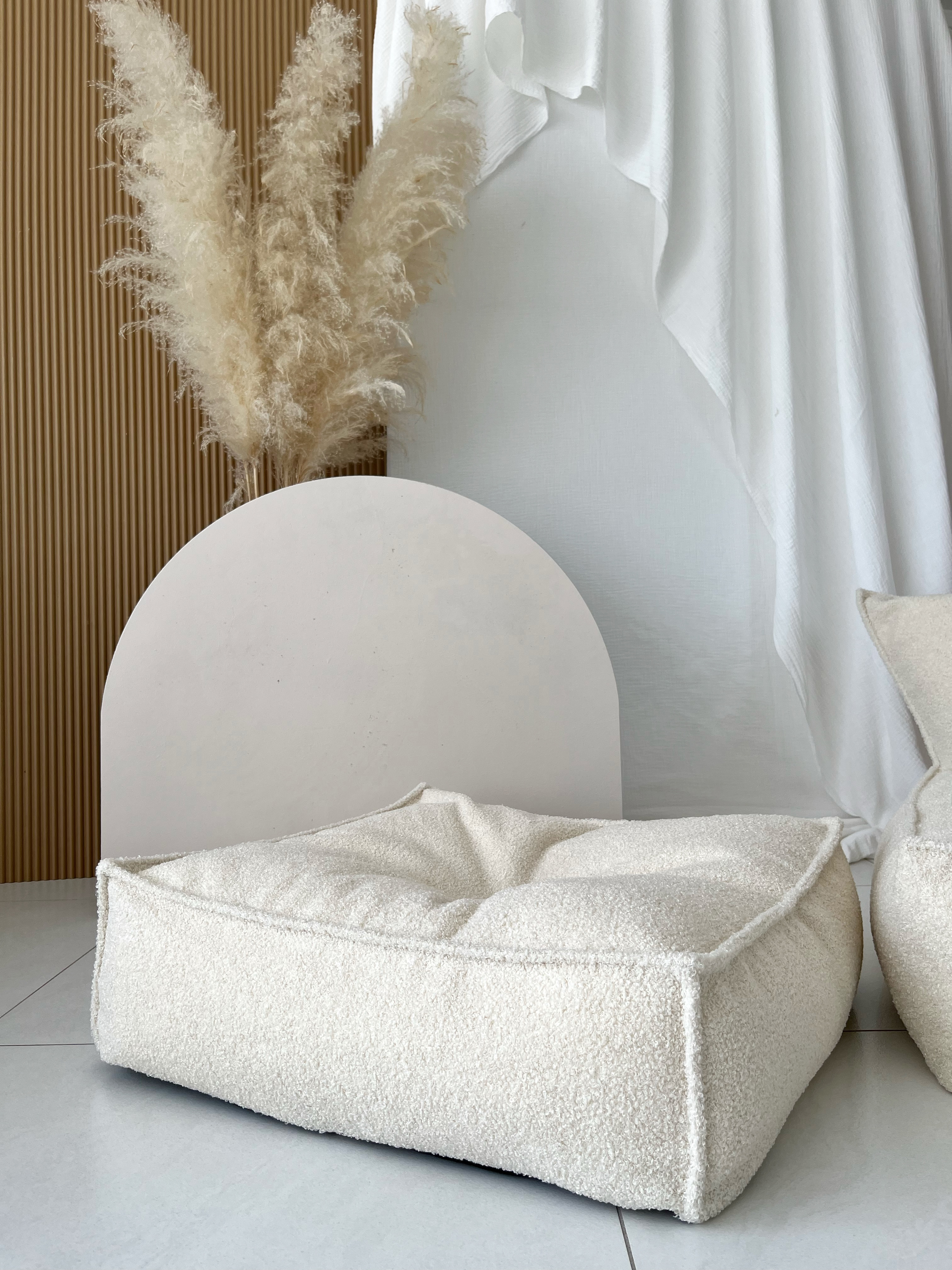 Alice &  Fox MISTY Sitzhocker, Creme