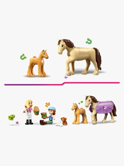 LEGO Friends 42695 Pferd und Fohlen mit Pferdeanhänger
