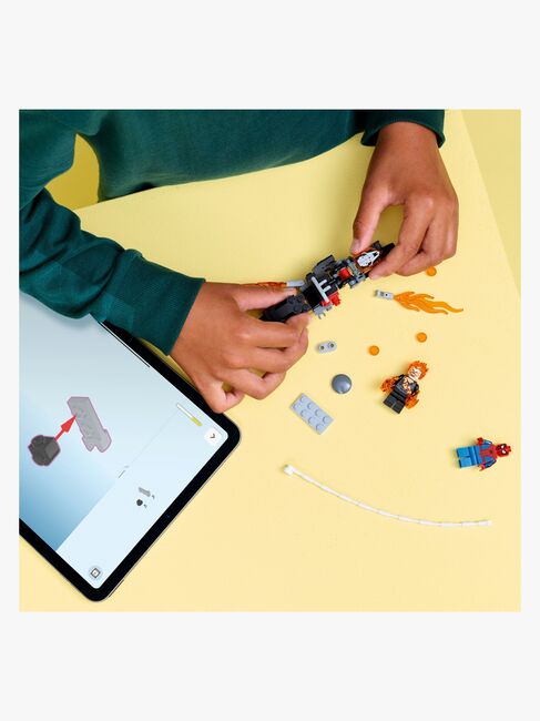 LEGO Super Heroes 76335 Spider-Man vs. Ghost Rider auf seinem Motorrad