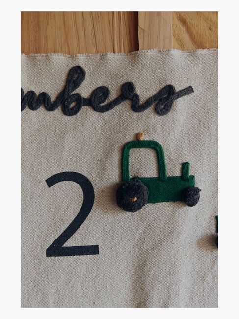 Lorena Canals Wanddekoration, Farm Numbers