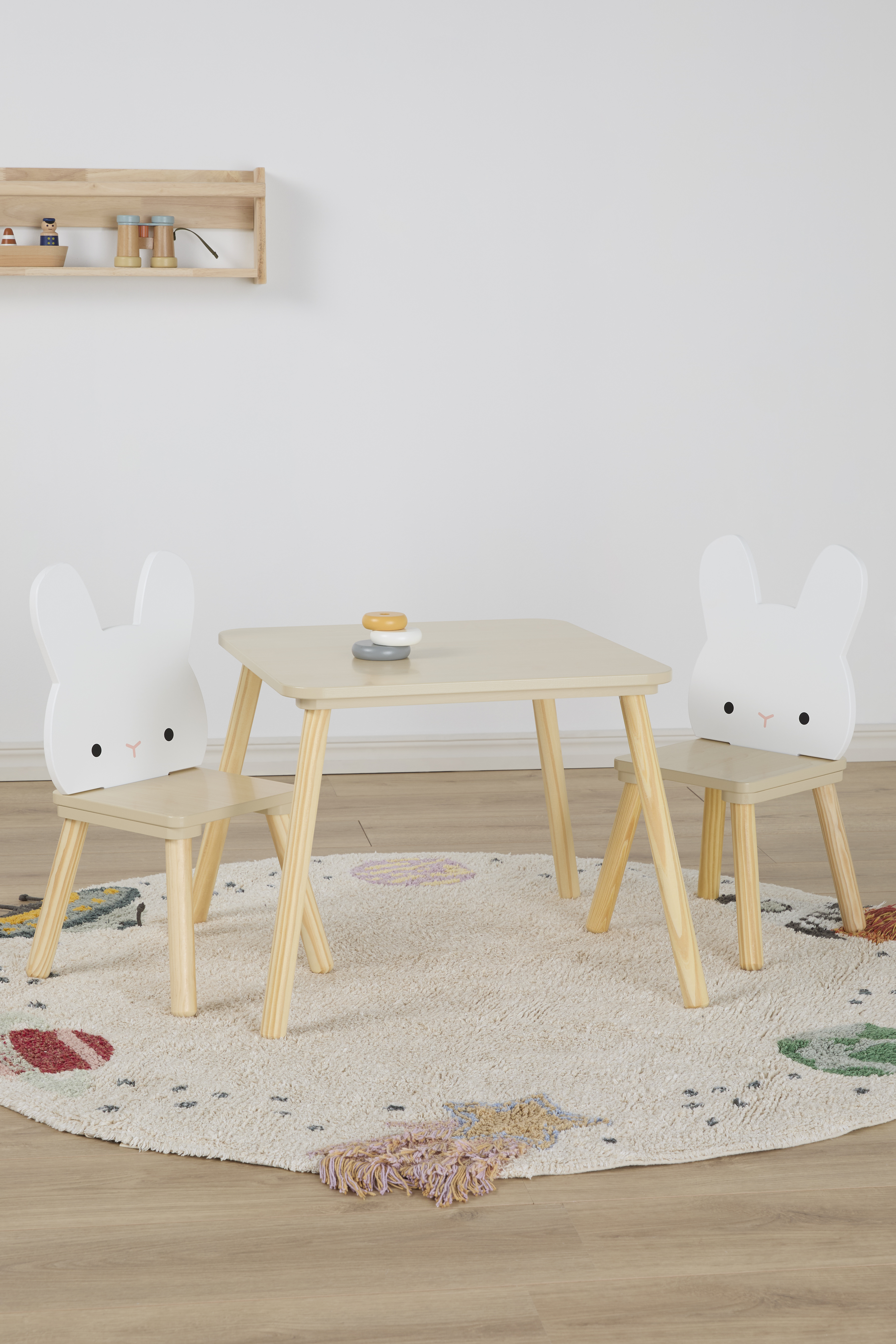 Tisch und Stühle, Bunny, Kinderzimmermöbel, Kindermöbel