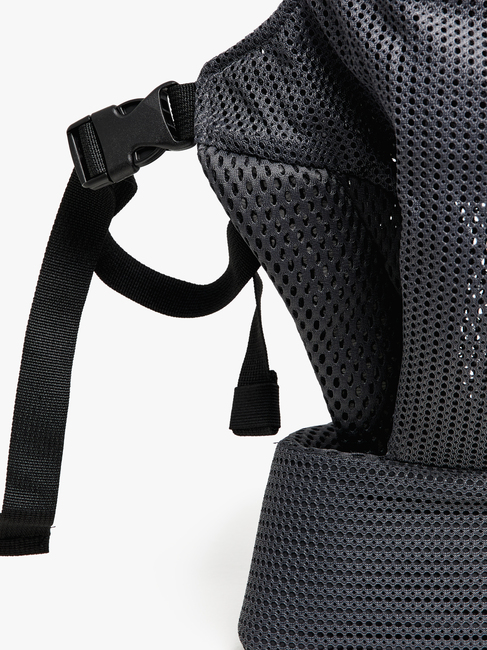 UB0-21-GreyMesh-4590_3g.jpg