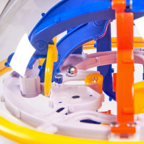 Rubiks Traks 100 Beast Spiel