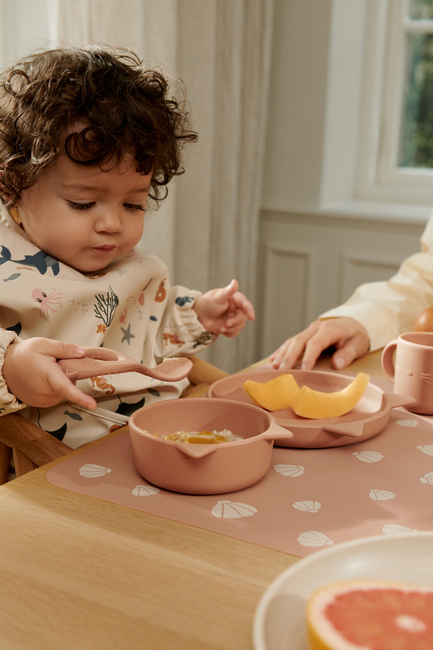 LIEWOOD Merle Cape Lätzchen mit Print, Sea Creature/Sandy