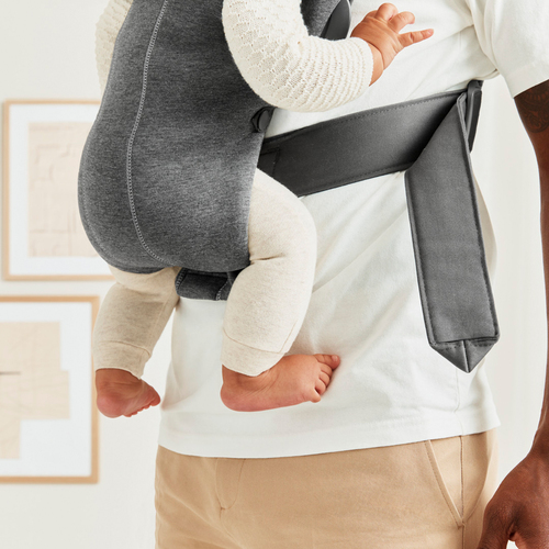 BabyBjörn Mini Babytrage 3D Jersey, Dunkelgrau