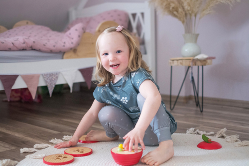 Small Foot Steckkasten Apfel mit Würmern