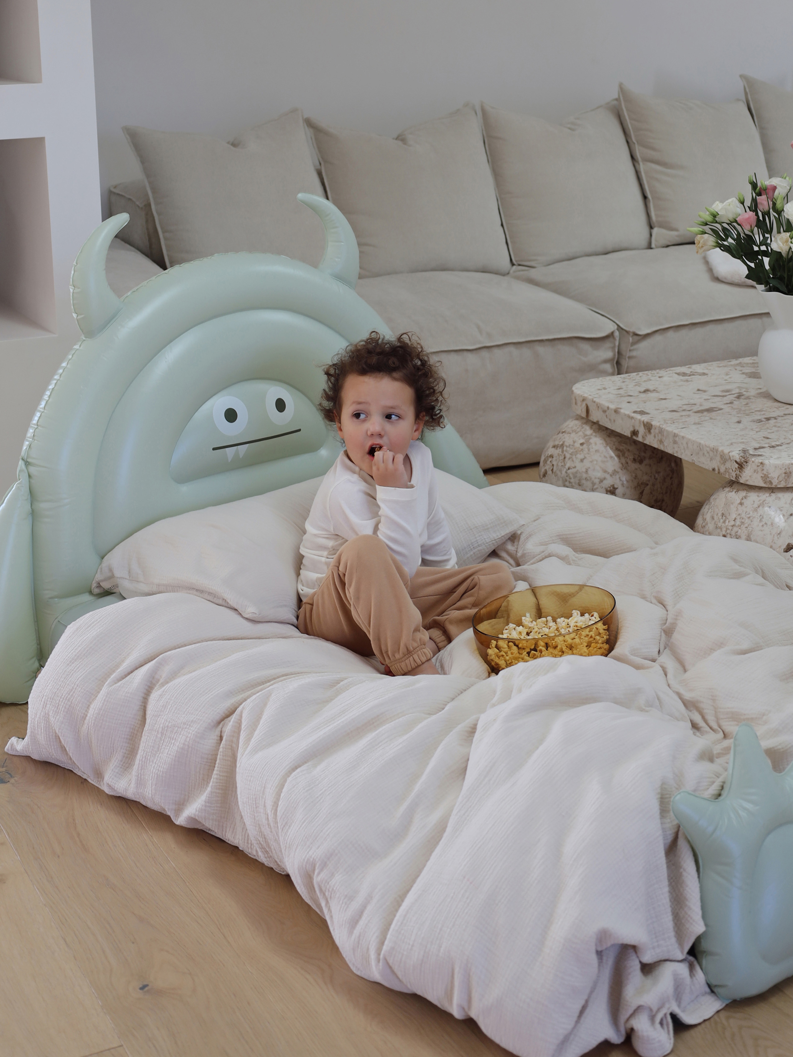 Aufblasbares Kinderbett, Monster Sage